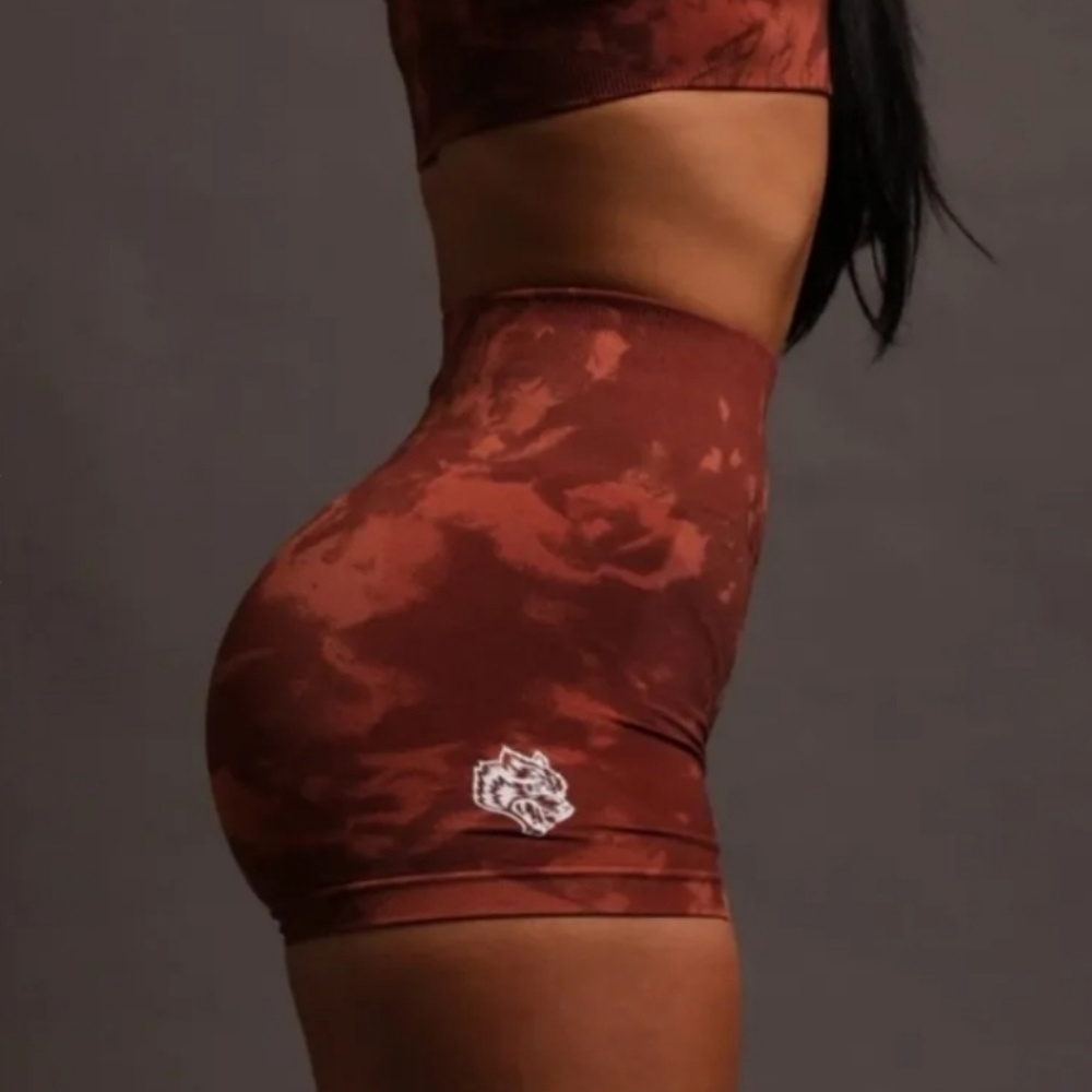 "wolves forever everson seamless sierra shorts canyon rust marble" Worn Twice